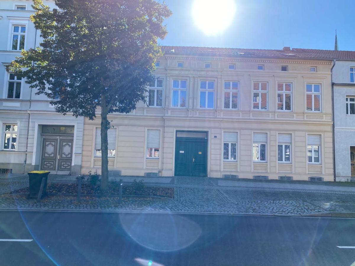 Fewo Bismarck 32 - 1Raum Stendal Eksteriør bilde